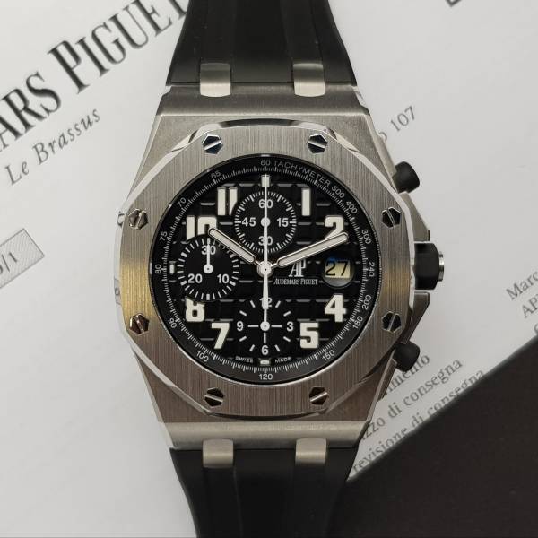 Audemars Piguet Royal Oak Offshore Chronograph 42mm Box And Service Very Good condition Diam1645
