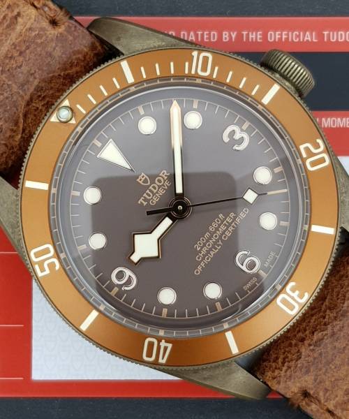 Tudor Black Bay Bronze Heritage Black Bay 79250BM 41mm With Card Good condition Bronze X218
